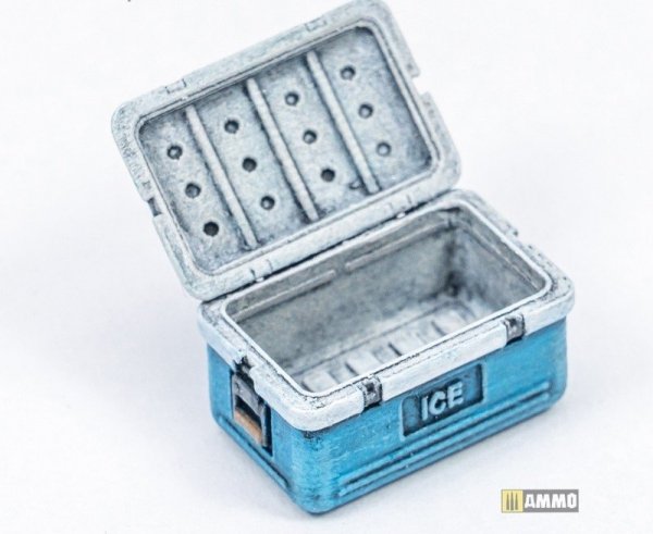 Liang 0414 3D-Print Model Mini Bar &amp; Freezer 1/35