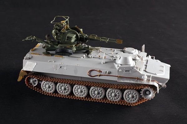 Trumpeter 09618 MT-LB with zu-23-2 1/35