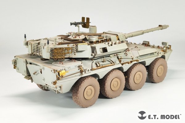E.T. Model P35-164 Italian &quot;Centauro&quot; B1 Tank Destroyer Sagged Wheels 1/35