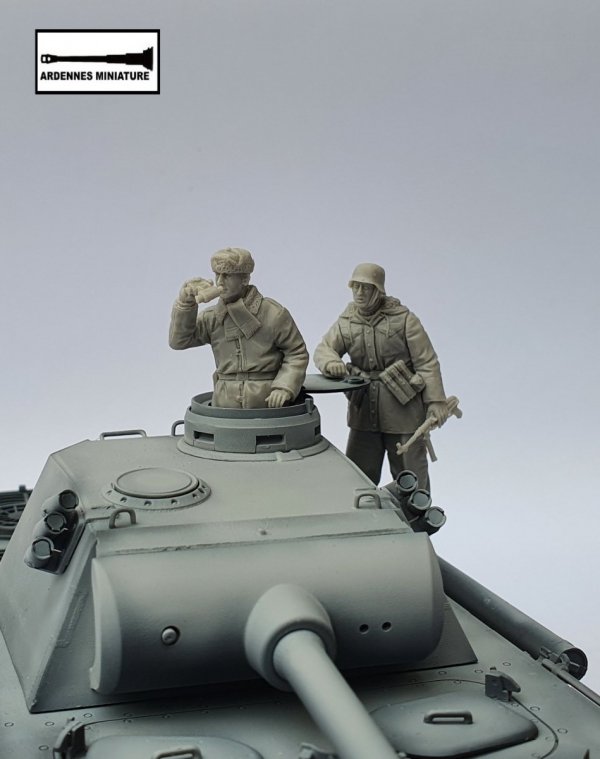Ardennes Miniature 35016 WW2 GERMAN SOLDIER 1/35