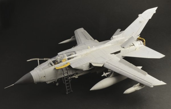 Italeri 2513 TORNADO GR. 4 1/32