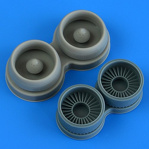Quickboost QB72709 A-10A/C Thunderbolt II correct fan blades GWH 1/72