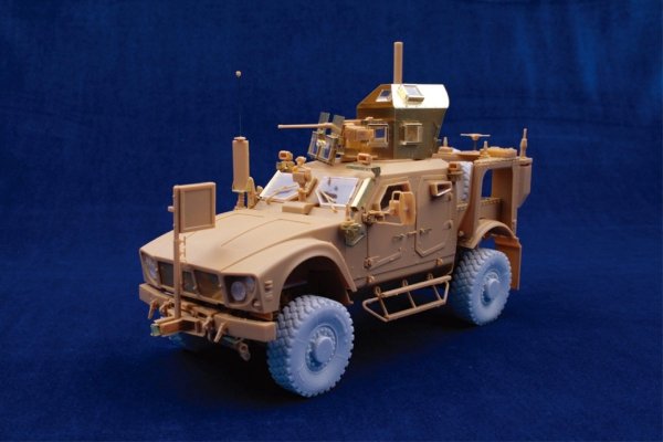 MK1 Design MM-35009 M-ATV DX PACK II ( With Wide Resin Tire ) 1/35