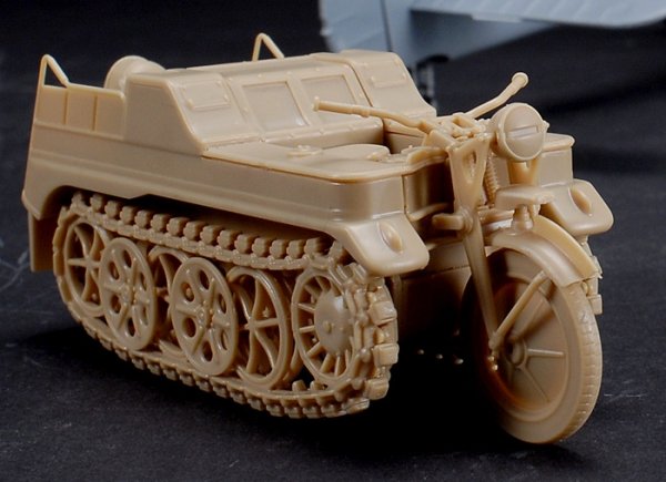 Zoukei-Mura SWPS01 Sd.Kfz 2 Kettenkrad 1/32