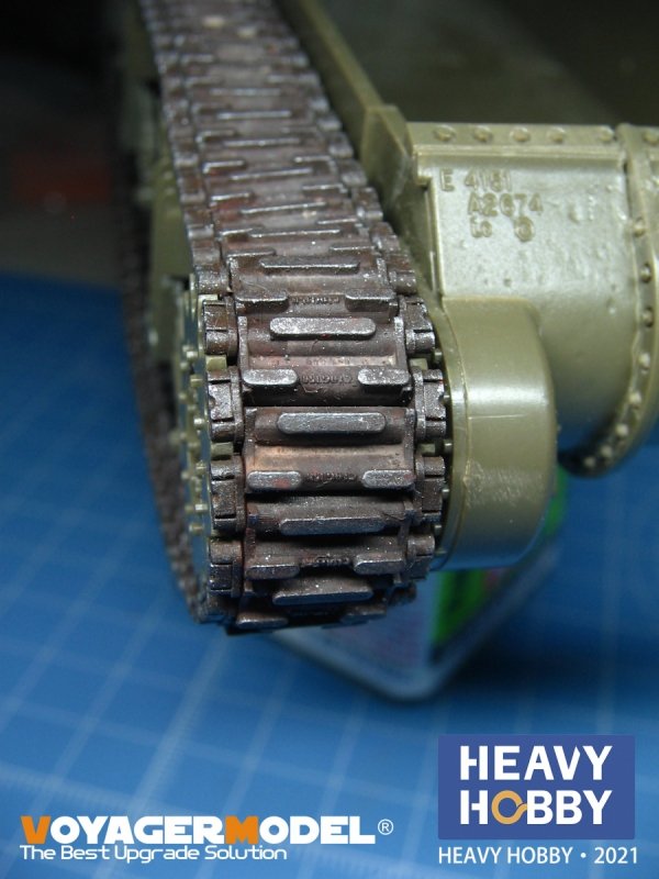 Heavy Hobby PT35049 WWII US Army Sherman VVSS Suspension Tracks T-49 1/35