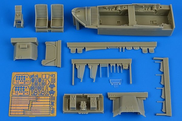 Aires 2217 T-28B Trojan cockpit set 1/32 KITTY HAWK