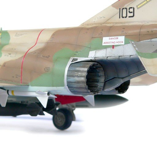 Hasegawa C2 F-4E Phantom II (1:72)