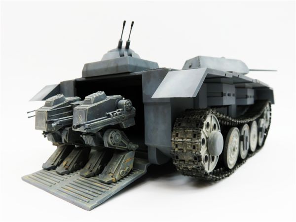 Modelcollect UA72161 Fist of War Series German P300/2 PanzerKampfWagen und Trager 1/72