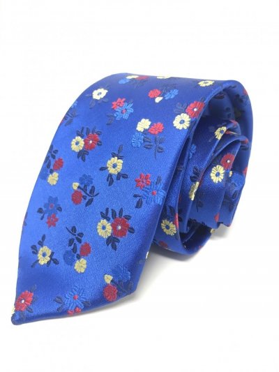 Jasno błękitny krawat w kwiatlki