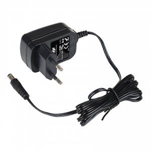 OUTLET: Zasilacz sieciowy Akyga AK-TB-09 12V/0,5A 6W DC 5,5x2,1mm 1,4m - OTW OPAK