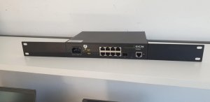 Switch DCN gigabitowy 8-port + 2 SFP S4600-10P-SI 