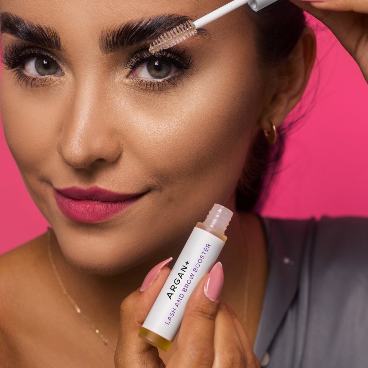 Lash and brow booster