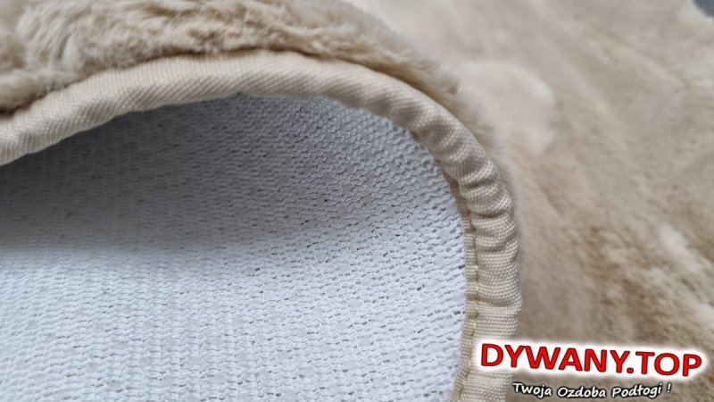 POSH CAMEL beżowy pluszowy koło