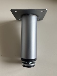 Nóżka meblowa okrągła D-737 100mm Aluminium