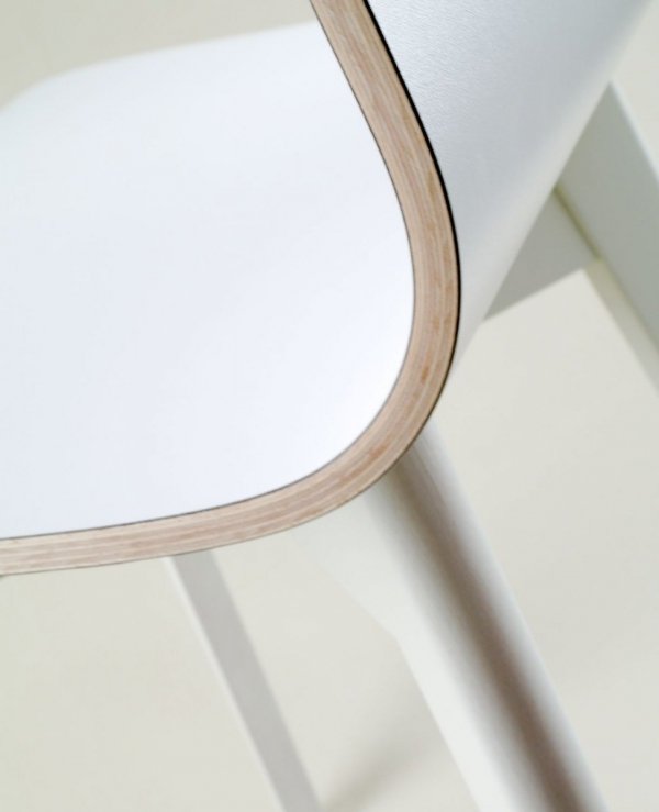 LUKA W - krzesło laminowane białe, biała rama