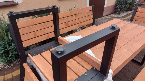 Meble ogrodowe, parkowe, tarasowe, na plac zabaw, stół dwie ławki i dwa krzesła LOFT XXL ZO CERTYFIKAT 