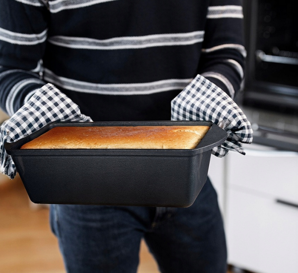 FORMA żeliwna do chleba Brytfanna keks 3l do zapiekania pieczonek na grilla