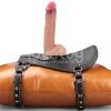 SIODŁO Z UCHWYTEM NA DILDO REBELLION REIGN