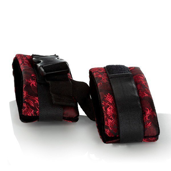 Kajdanki na nogi Scandal Control Cuffs