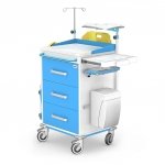 Wózek reanimacyjny REN-03/ST: szafka z 3 szufladami, blat boczny wysuwany, pojemniki na narzędzia i na zużyte igły, kosz kolanowy, kroplówka, półka pod defibrylator, uchwyt do butli, deska do RKO