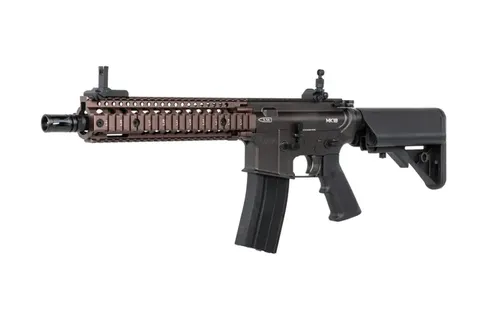 Replika GBBR MC6593MTT Daniel Defense MK18 - Flat Dark Earth