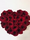 Czerwone wieczne róże w dużym boxe heart