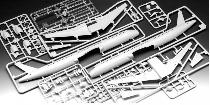 Revell Model plastikowy A321-200 CONDOR 1/144