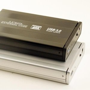 CoreParts 1TB USB 3.0 3,5 7200rpm power adapter included