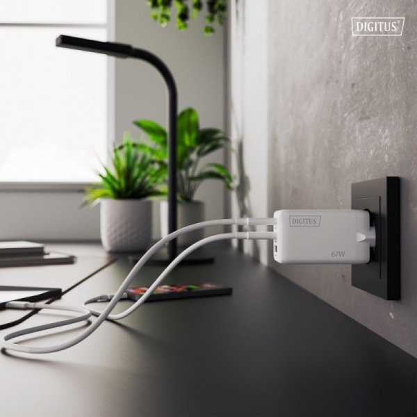 Digitus Ładowarka sieciowa GaN II 67W | 2x USB-C, 1x USB-A | PD 3.0, QC 3.0 | Biała