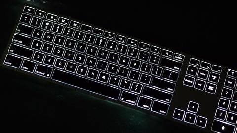 Matias Klawiatura aluminiowa Mac bluetooth podświetlana srebrna