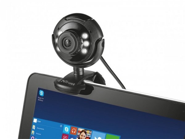 Trust Kamera internetowa z oświetleniem LED SpotLight Pro