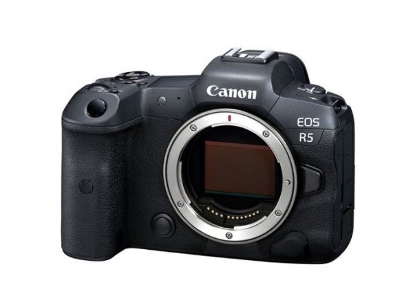 Canon Aparat EOS R5 BODY 4147C004