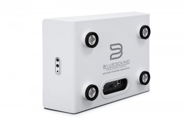 Bluesound Professional Subwoofer sieciowy BSW150W ze zintegrowanym źródłem audio, biały