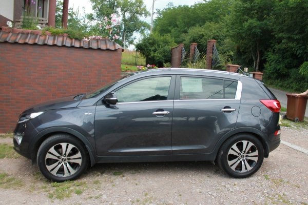 Samochód Kia Sportage 2.0 XL 4x4 Benzyna + LPG Salon Polska 2gi właściciel