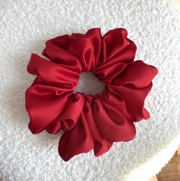 Scrunchie Gumka do włosów medium KISS 