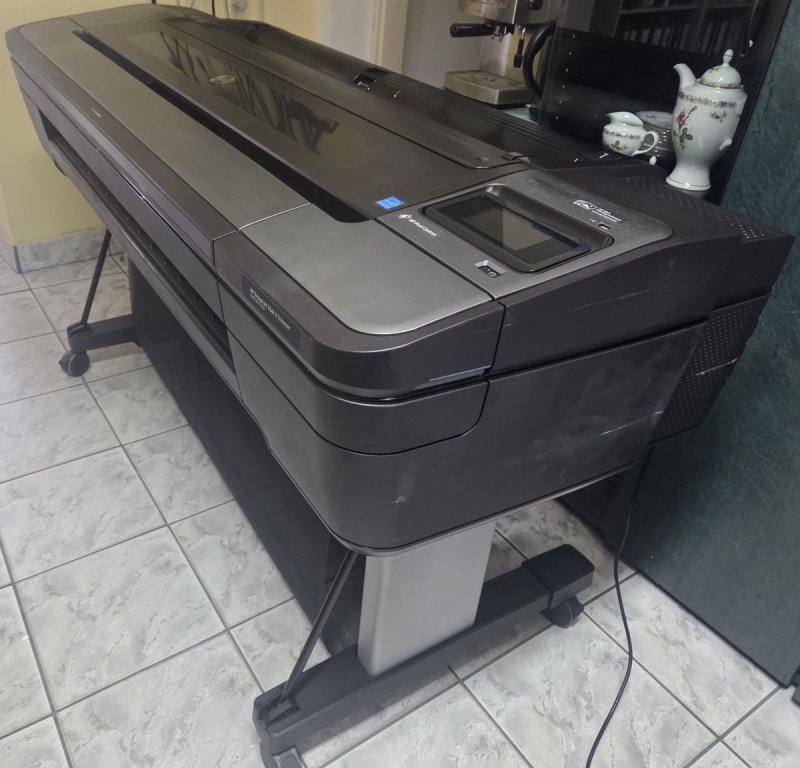 HP Inc. Ploter DesignJet Z6dr V-Trimmer 44-cale PS Printer T8W18A POLEASINGOWY