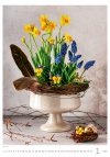 Kalendarz 14-planszowy Magic Flowers 2025 - styczeń 2025