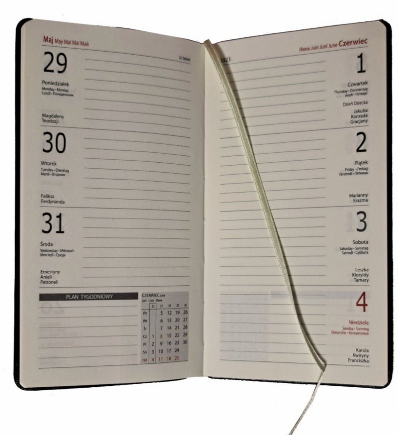 Kalendarz książkowy 2023 A6 tygodniowy papier chamois oprawa NEBRASKA LUX CZARNA Z WYTŁOCZONĄ PERSONALIZACJĄ
