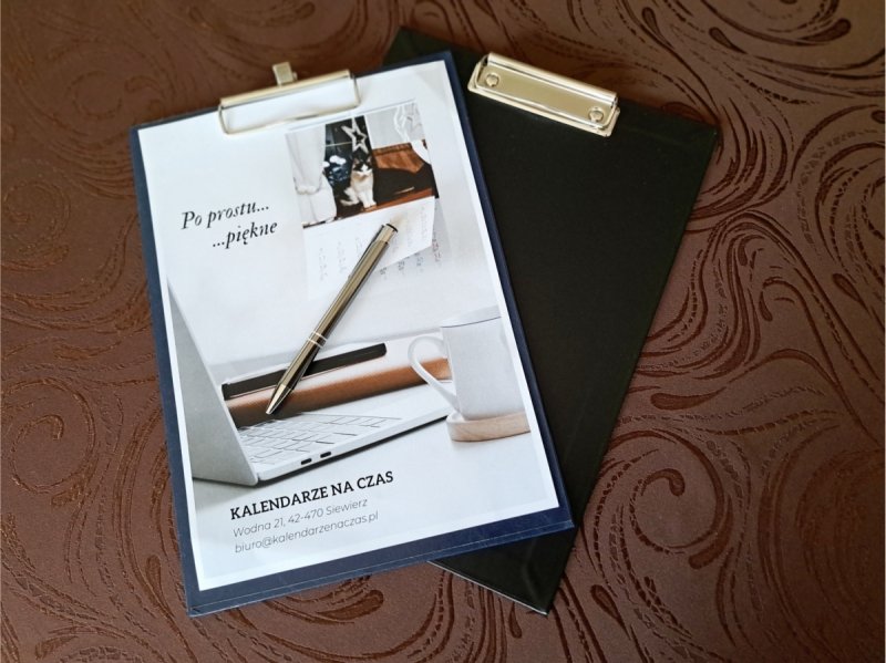 Podkładka z klipem do mocowania dokumentów