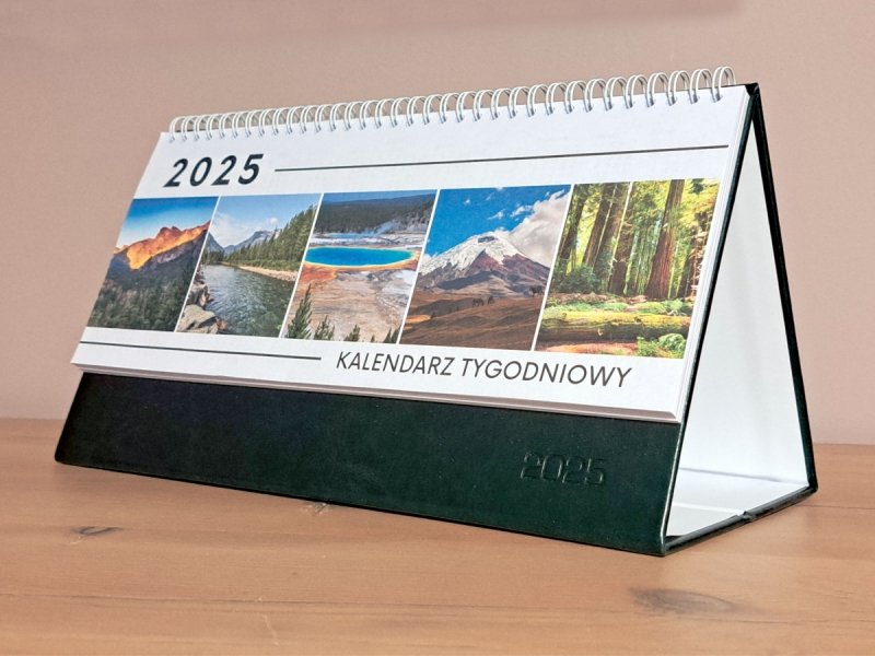 Kalendarz tygodniowy na rok 2025 