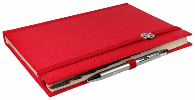 Kalendarz książkowy 2026 B5 dzienny papier chamois wycinane registry oprawa z zamykaniem na gumkę i mocowaniem na długopis ROSSA VIU czerwona