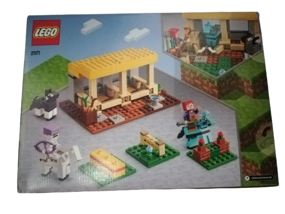 LEGO-Minecraft-Stajnia-klocki-12