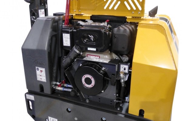 Walec dwubębnowy (tandemowy) prowadzony BELLE TDX 650