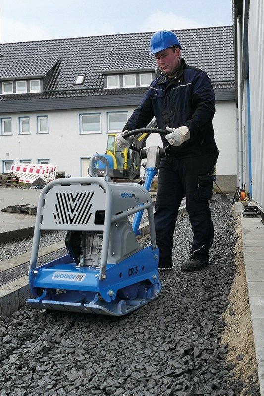 ZAGĘSZCZARKA REWERSYJNA WEBER CR 3 Z SILNIKIEM HATZ 1B20 DIESEL
