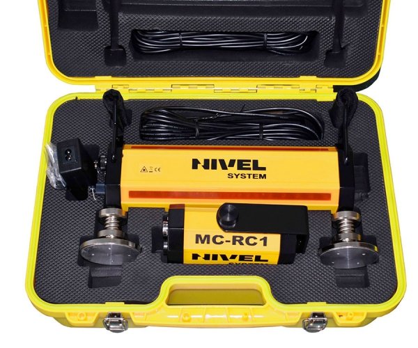 MC-1D Magnets laserowy system kontroli pracy maszyn budowlanych