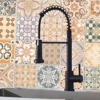 Bateria kuchenna czarna mat z wyciąganą wylewką 2 funkcje