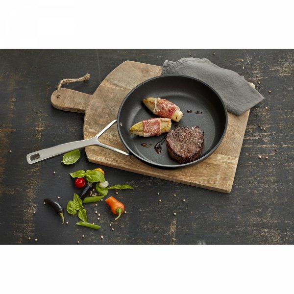 Patelnia Płytka 24 Cm Alu Pro 5 Demeyere