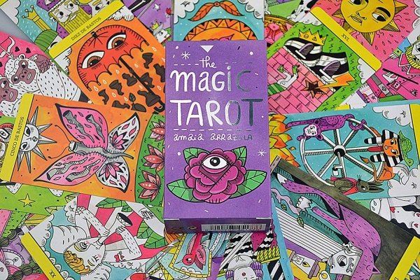 Magic Tarot By Amaia Arrazola