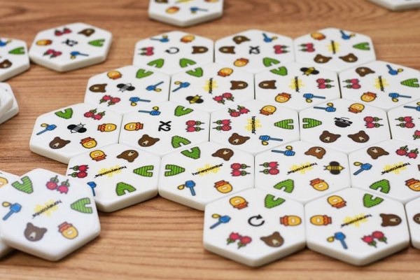 Karty Honeycombs Plastry Miodu - Gra Logiczna dla 1-8 Graczy