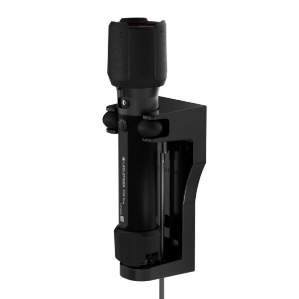 Latarka Ledlenser P7R Pro